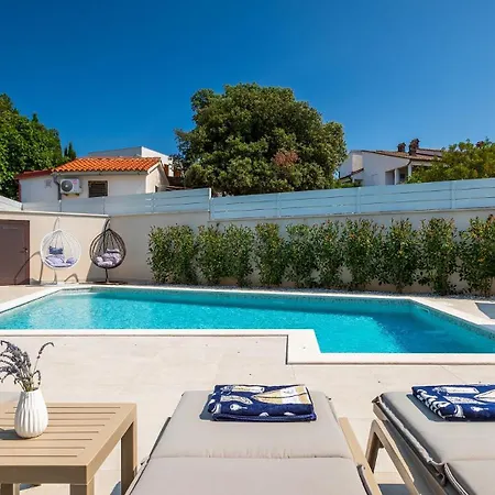 Villa Cissa By Guide