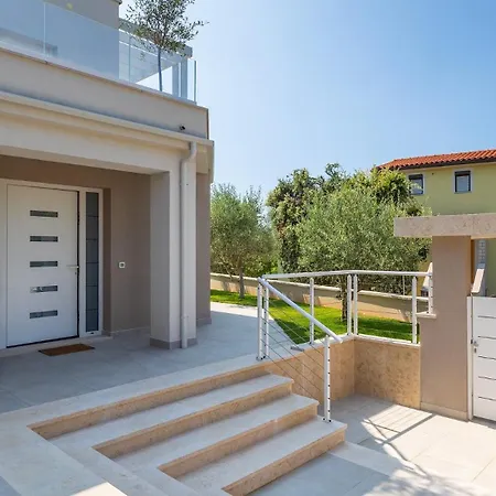 Villa Cissa By Guide