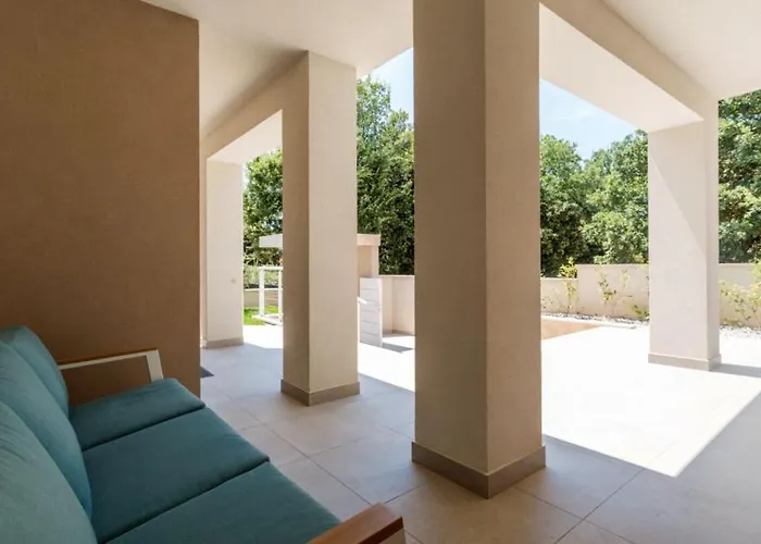 Cissa By Guide Villa